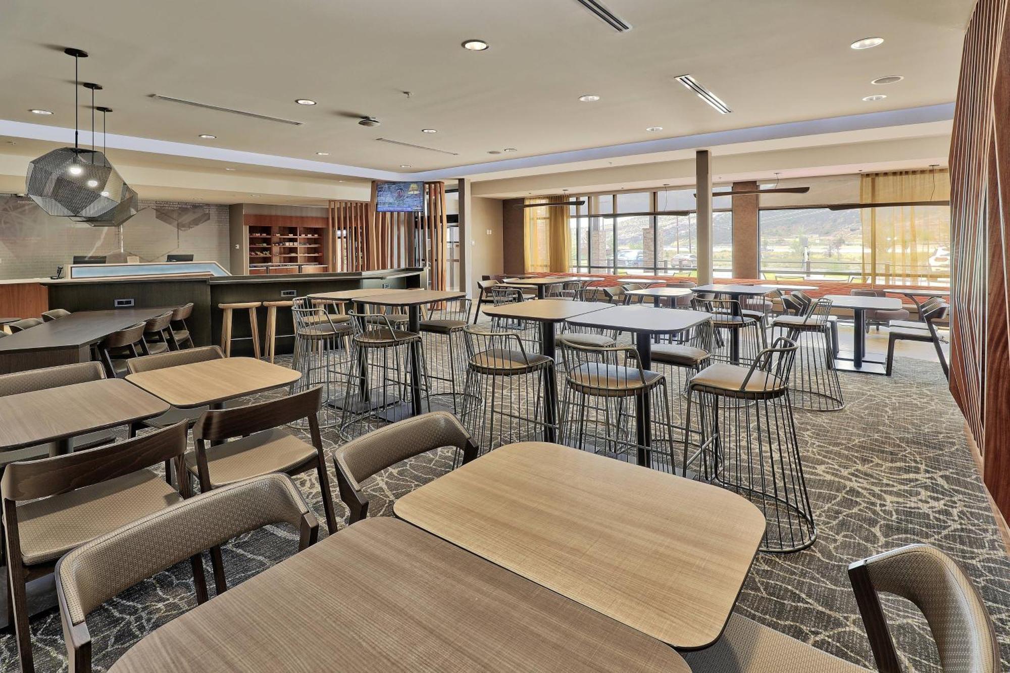 Springhill Suites Дуранго Екстериор снимка